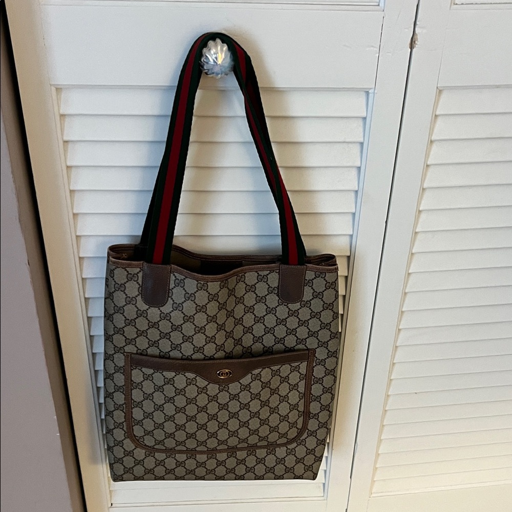 Gucci Beige and Brown Signature Tote